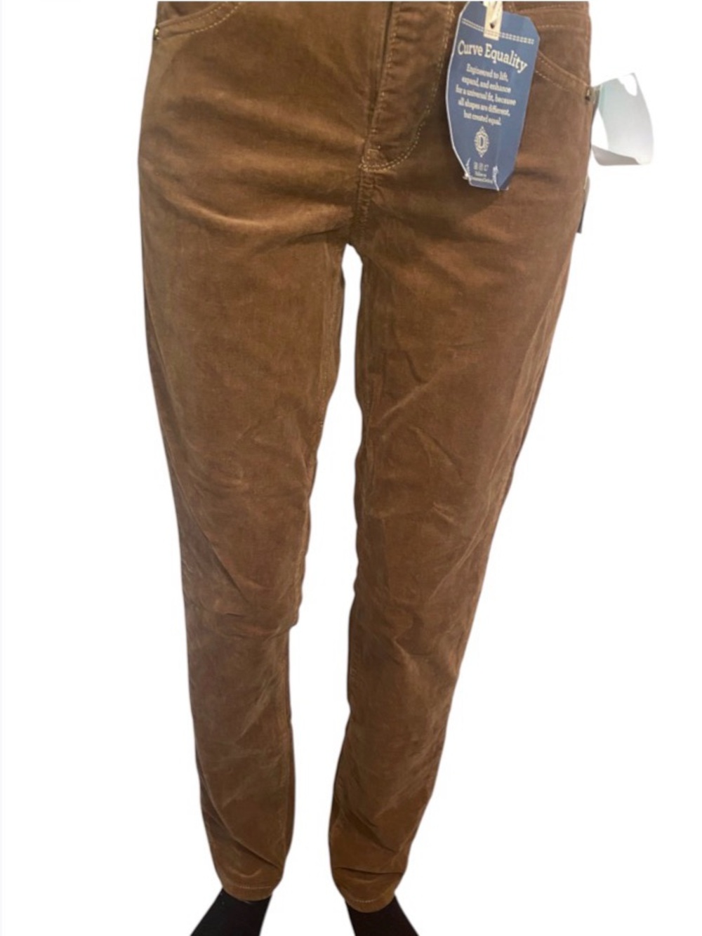 Democracy “Ab solution Straight Leg Corduroy Pants in Chestnut women size 4 NWT